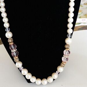 192s pearl necklace what pink Crystal beads